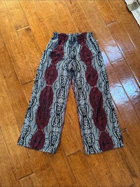 INTERMIX Wide-Leg Printed Pants in Burgundy, Black, Gray